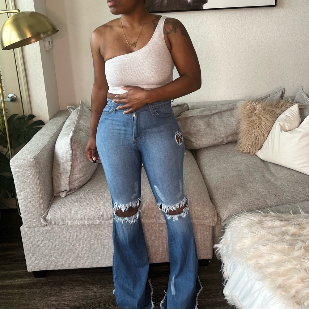 Fashion Nova Extreme Bell Bottom Wide Bottom Destroyed Jeans Size 9